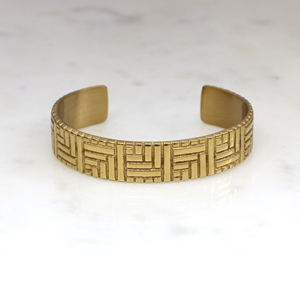 Handmade Brass Cuff <b>Bracelet</b> for Men & Women – Geometric Basket Weave Pattern – <b>Adjustable</b> Gold-Tone Open Bangle - Product Image 2