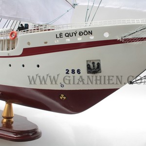 LE QUY DON - Maqueta de Barco de Vela Vietnamita Hecha a Mano en Madera, Tamaño 60cm - Product Image 5