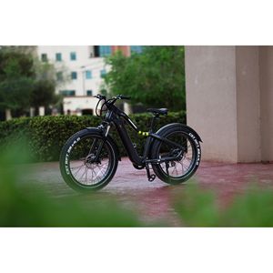 Mountain Bike elettrica nera da 26 pollici - Product Image 1