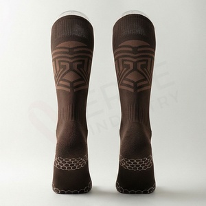 Chaussettes hautes pour hommes à motif géométrique, tricotées, respirantes, en Spandex et Polyester, pour le sport d'automne, style classique - Product Image 3