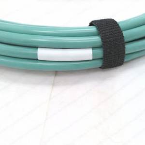 1585J-M4UBJM-1 Switch Ethernet Industrial Administrado de 4 Puertos Gigabit para Montaje en Riel DIN para Automatización Industrial - Product Image 3