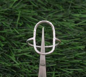 Anillo de boda clásico para mujer de plata de ley 925 maciza con engaste de bisel, pulido brillante, minimalista y apilable, para fiesta, venta al por mayor - Product Image 2