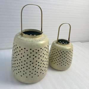 Lanterne en fer design avec finition or ivoire pour des décors de luxe, y compris les hôtels, les restaurants et les maisons haut de gamme - Product Image 6