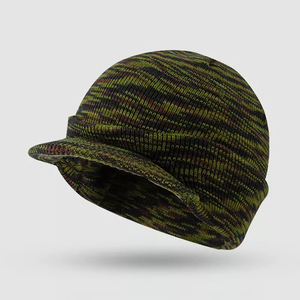 Bonnet tricoté réfléchissant à bord court pour homme et femme, style décontracté, chaud pour l'hiver, idéal pour le ski - Collection 2026 - Product Image 1