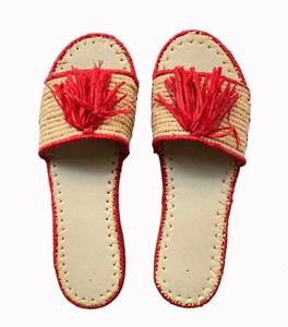 รองเท้าสานราฟเฟียทำมือจากโมร็อกโก – รองเท้าแตะสไตล์โบฮีเมียนธรรมชาติสำหรับฤดูร้อน - Product Image 3