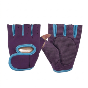 Guantes Deportivos de Medio Dedo Negros con Ribete Azul para Gimnasio, Levantamiento de Pesas, Unisex, Material Spandex, Cierre de Tirón - Product Image 4