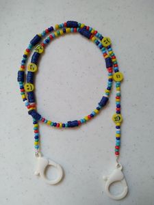 Lanière de cou de luxe brodée et perlée, faite main, ethnique, avec perles de rocaille - Product Image 1