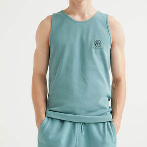 Vente directe d'usine, débardeur pour homme grande taille, vêtements d'été, vente en ligne, vêtements de fitness, débardeur fabriqué au Pakistan - Product Image 1