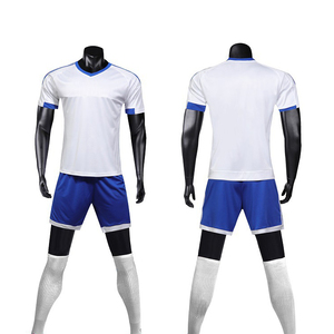 Uniforme de Fútbol Personalizado para Adultos ARTIZ INTERNATIONAL, Conjunto Transpirable y Ecológico, Jersey de Equipo Estadounidense, Ropa Deportiva 100% Poliéster - Product Image 2