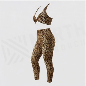 Ensemble de yoga 2 pièces imprimé léopard, leggings taille haute, haut court à col en V profond et bretelles croisées, grande taille, Spandex Polyester - Product Image 3