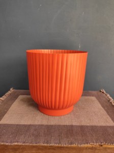 Macetas Contemporáneas de Hierro con Diseño Personalizado, Hechas a Mano, Texturizadas, Chapadas en Oro, Decorativas para Interiores y Exteriores, Gran Venta - Product Image 4