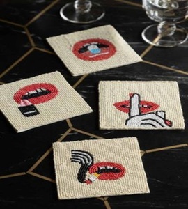 Ensemble de sous-verres carrés Pop Art Lèvres en perles, faits main avec perles de verre, ivoire et rouge, tendance, nouveauté, protège-surfaces de table - Product Image 1