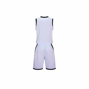 Ensemble de basketball élégant avec maillot et short respirants, légers, à séchage rapide, en tissu grande taille, avec logo d'équipe et taille élastique - Product Image 6