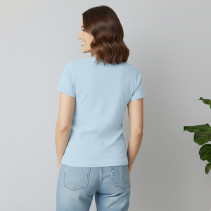 เสื้อยืดสีฟ้าขายดีสำหรับผู้หญิง ผ้าฝ้าย 100% ทรงปกติ คุณภาพพรีเมียม ราคาโรงงาน - Product Image 5