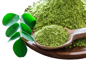 Poudre de feuilles de Moringa Oleifera biologique de qualité alimentaire, traitement à mailles fines, ingrédient de complément alimentaire, emballage en vrac disponible - Product Image 1