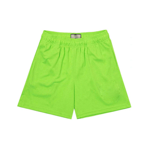 Shorts de sport décontractés pour hommes, noirs, en mesh, avec logo sur le devant, éco-responsables, taille élastique, respirants - Product Image 5