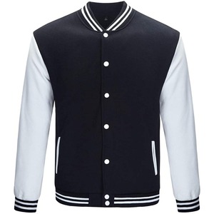 Blouson universitaire pour homme en polaire rouge et noir, col rabattu, manches classiques, fermeture boutonnée, couleur unie, en polyester, en vente - Product Image 5