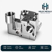 Bloc en alliage d'aluminium personnalisé avec des alésages de précision et fraisage VMC multi-axes pour les machines industrielles et l'automatisation