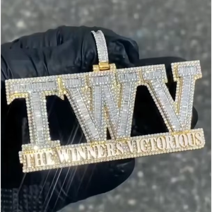 Colgante de Letra Estilo Hip Hop con Incrustaciones de Moissanita, Plata de Ley 925, Corte Brillante Redondo, Personalizable, Chapado en Oro de 14K, Joyería Fina - Product Image 1