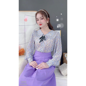 เสื้อเบลาส์แขนยาวพิมพ์ลายสำหรับผู้หญิง ขายส่งจำนวนมาก คอระบายจีบติดกระดุมด้านหน้า เหมาะสำหรับงานอีสเตอร์บุนช์และผู้ซื้อในร้านบูติก - Product Image 2