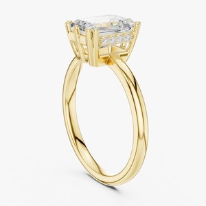 Anillo de Compromiso de Oro Amarillo de 9K con Diamante Cultivado en Laboratorio de Corte Ovalado de 2.08CT y Tres Piedras Laterales Redondas, Venta al Por Mayor - Product Image 4