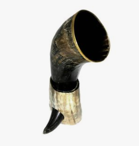 Corne à boire authentique en corne de buffle naturelle, tasse viking faite à la main - Product Image 1