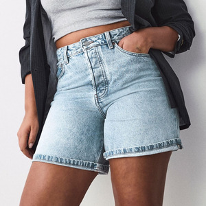 Shorts en jean pour femmes, vente en gros, directement de l'usine, prix abordable, quantité OEM, tendance, taille haute, tissu extensible confortable, 2026, short en jean OEM - Product Image 2