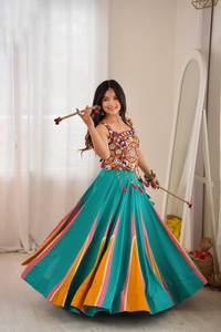 Ladies Teal Green Flared Panel <b>Lehenga</b> Choli Set Kutchi Mirror Work <b>Crop</b> <b>Top</b> Indo Western Garba Dress Ready to Ship - Product Image 3