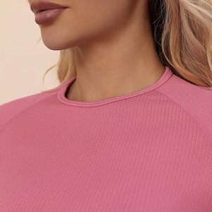 Conjunto de Yoga de 2 Piezas con Cintura Alta y Top Corto de Manga Larga con Cuello Redondo, Leggings sin Costuras Transpirables, Ropa Deportiva para Mujer - Product Image 2