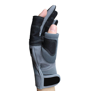 Services OEM et ODM, gants de voile légers de haute qualité avec logo personnalisé, fabriqués au Pakistan à prix compétitif pour les sports nautiques et la plongée - Product Image 2