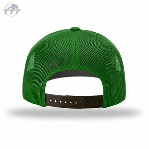 Gorras Trucker Personalizadas al por Mayor, Fabricante de Vietnam, Gorra de 6 Paneles con Malla y Cierre a Presión, Logotipo Bordado, Poliéster y Algodón, Gorra para Adultos para Actividades al Aire Libre - Product Image 3