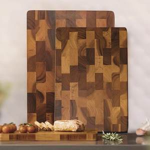 Planche à découper en bois de luxe pour la viande et les légumes - Product Image 1