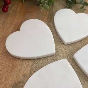 Natural White <b>Marble</b> Heart Shape Coaster <b>Set</b> With Elegant Stone Finish For Valentine’s Day Home Decor <b>Coffee</b> <b>Table</b> Protection - Product Image 2