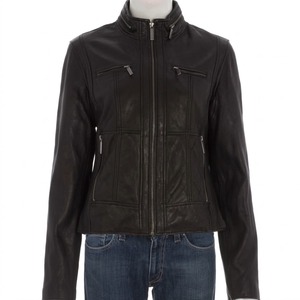 Blouson en cuir noir pour femme, style motard, fermeture éclair, col montant, tailles personnalisables - Product Image 1