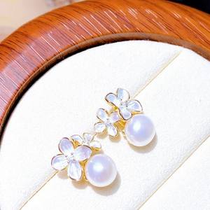 Boucles d'oreilles en perles d'eau douce à fleurs de cerisier haut de gamme, nouveau design de niche, bijoux naturels haut de gamme - Product Image 2