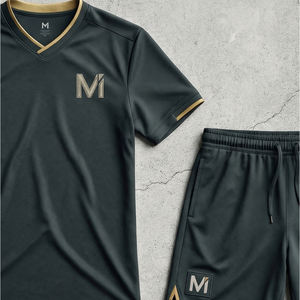 Conjunto de entrenamiento de fútbol premium, camiseta transpirable, pantalones cortos deportivos, ropa deportiva para gimnasio, uniforme de equipo MALUZA INDUSTRIES MI - Product Image 2