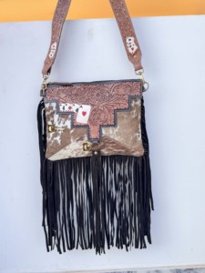 Bolso Tote de Cuero con Flecos y Grabado a Mano de Diseñador, en Oferta, Elegante Bolso de Piel de Vaca para Mujer, Multiusos - Product Image 2