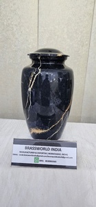 Urna de Aluminio para Adultos con Diseño de Tigre, Calidad HD, Capacidad de 220 Pulgadas Cúbicas, Diseño Personalizable, Ecológica, para Cremación y Entierro - Product Image 6