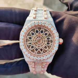 Reloj Automático Redondo de Lujo, Estilo Hip Hop Moderno, con Incrustaciones de Diamantes, Detalles en Oro Rosa, Esfera con Números Arábigos - Product Image 1