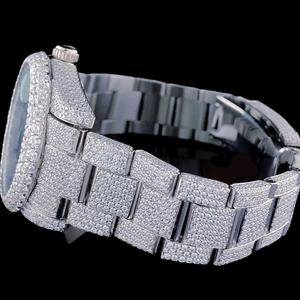 Reloj de pulsera para hombre, diseño moderno, esfera verde con números romanos, fecha automática, oro blanco, diamantes de moissanita, colección HipHop, el regalo perfecto - Product Image 3