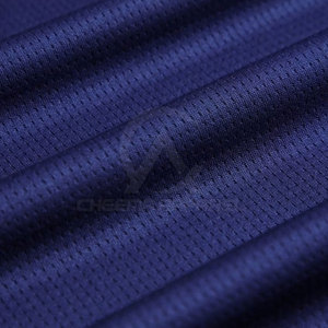 Uniforme de basket-ball de qualité supérieure fabriqué en tissu doux et respirant offrant un confort et une flexibilité maximum - Product Image 5