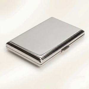 Estuche de cigarrillos de acero inoxidable de diseño estándar para cigarrillos, estuche de bolsillo plateado profesional para cigarros a precio económico. - Product Image 1