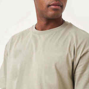 เสื้อยืดคอกลมผ้าแคนวาสคุณภาพสูงพิมพ์ลายทรงหลวมสำหรับผู้ชาย ผ้าฝ้าย 100% น้ำหนัก 180 กรัม ระบายอากาศได้ดี แห้งเร็ว - Product Image 6