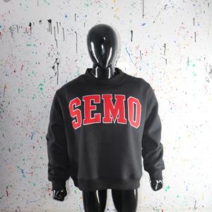 Sudadera SEMO BLACK con Cuello Alto, 100% Rojo, Apliques Bordados, Cuello Ancho, URBAN PRODUCTIONS - Product Image 5
