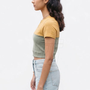 เสื้อยืดครอปท็อปอินเทรนด์สำหรับผู้หญิงความยาวสั้นสวมใส่สบายๆมีสไตล์แฟชั่นฤดูร้อนชุดสไตล์สตรีท - Product Image 5