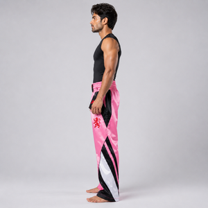 Pantalon de kick-boxing haut de gamme, conçu avec un tissu résistant offrant un confort respirant et des mouvements libres lors de chaque séance. - Product Image 3