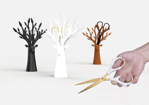 Taiwan Factory Direct Handmade Glass Animal Prints Black Deer Scissors Novelty Gifts for New Year Special Custom Decorative Item - Product Image 5