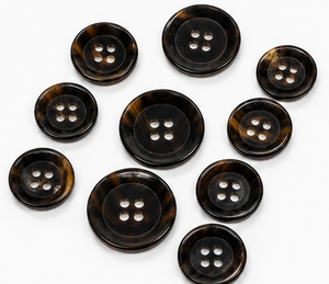 Boutons de couture ronds en corne de buffle naturelle de luxe, polis à la main, faits à la main, à 4 trous, pour manteaux, vestes, blazers, vêtements - Product Image 3