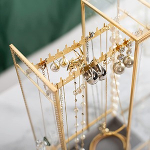 กล่องเก็บเครื่องประดับแก้วมีสไตล์ กล่องใส่เครื่องประดับหรูหรา โครงโลหะ กระจกใส - Product Image 5