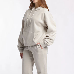 Ensemble de survêtement deux pièces pour femme avec sweat à capuche et col montant, couleur et logo personnalisables, vente en gros Pakistan - Product Image 6